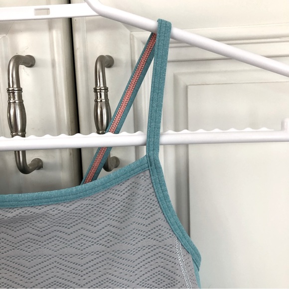 Ivivva by Lululemon girl’s tank top with bra liner - Picture 5 of 11